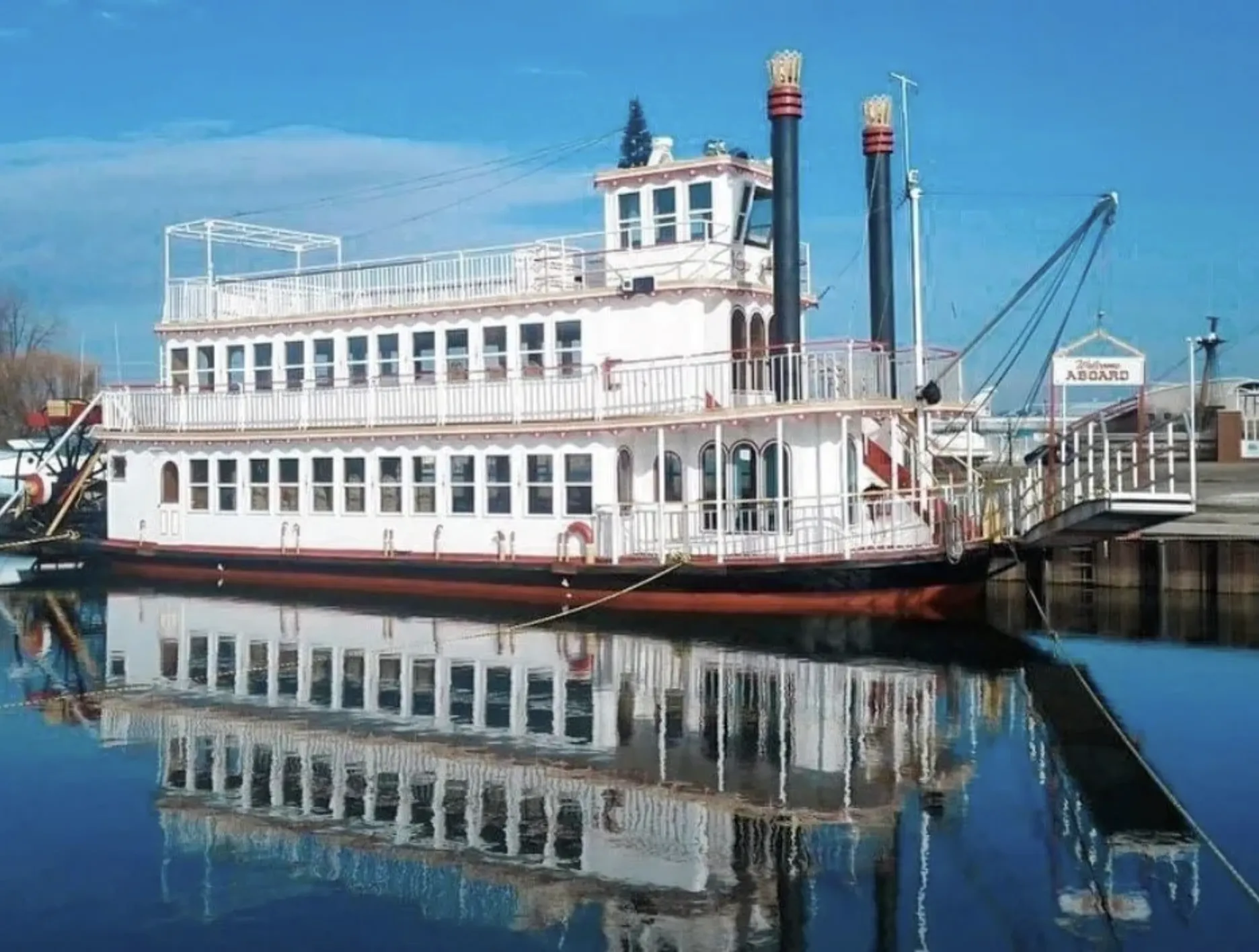 Erie Boat