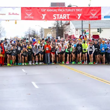 Turkey Trot runners getting ready at the start line